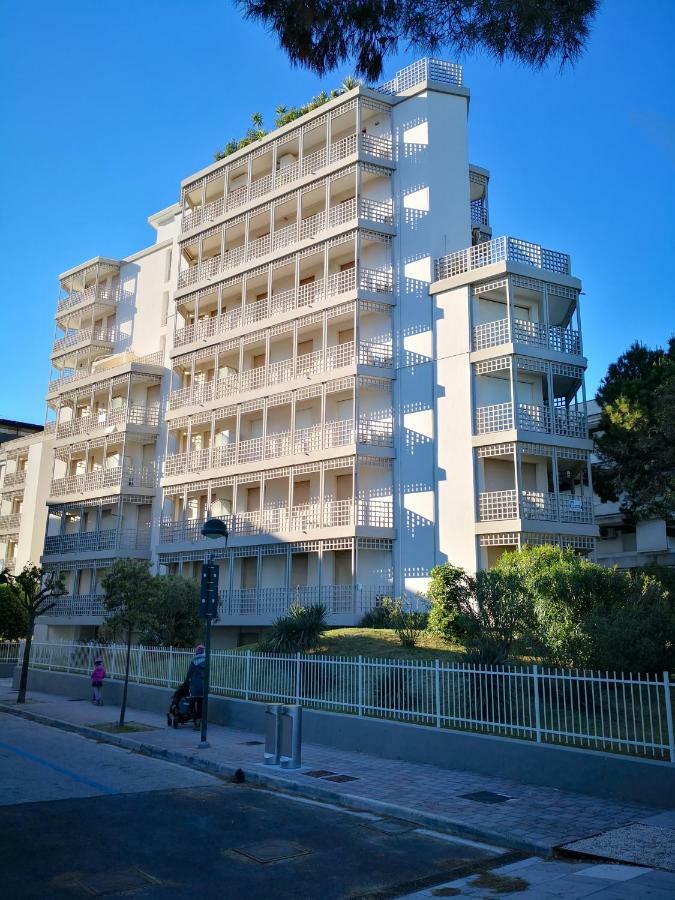 Lungomare Sabbiadoro Villa Lignano Sabbiadoro Kültér fotó